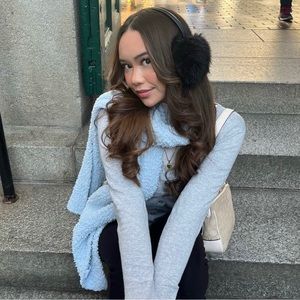 Meet your Posher, Chels